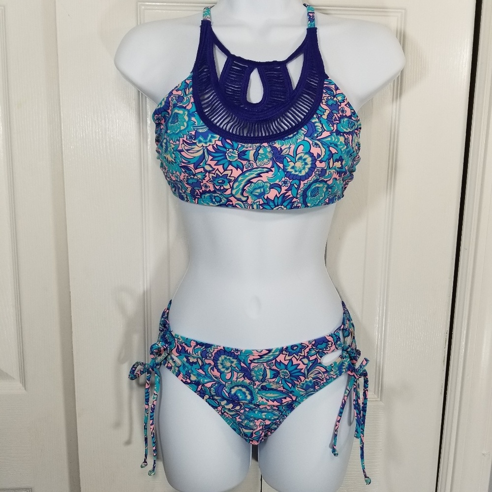 New Xhilaration Bikini